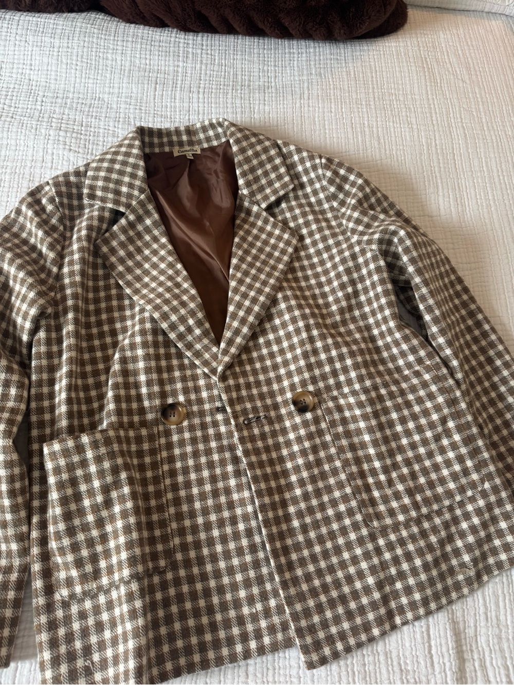Blazer - Picture 4 of 4